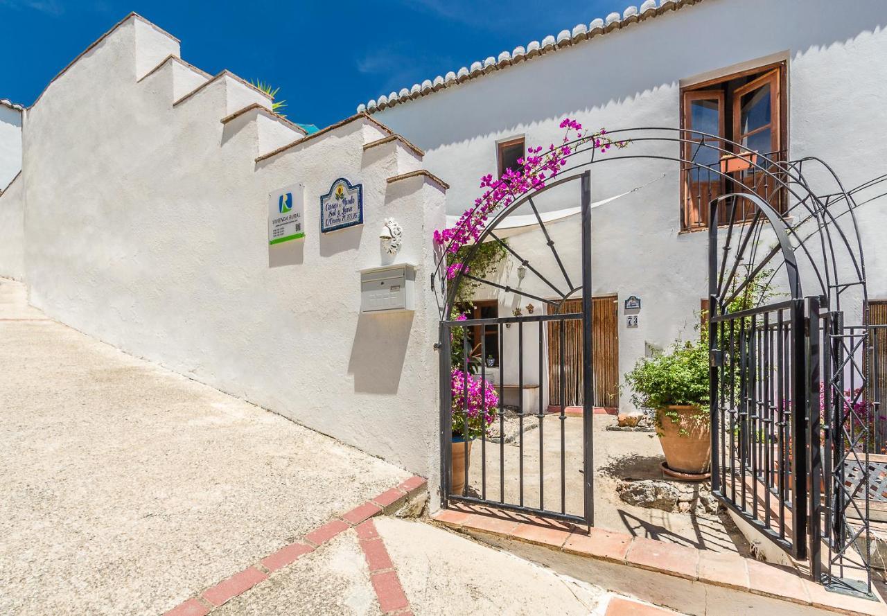 Casa Mundo - 16Th Century Traditional White Village House With Pool Pinos del Valle エクステリア 写真